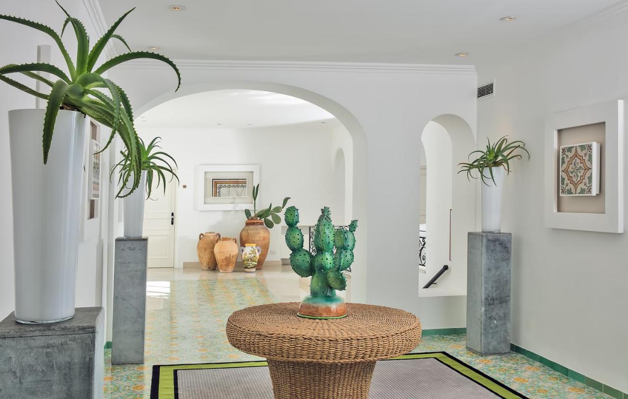 Hotel La Minerva カプリ エクステリア 写真