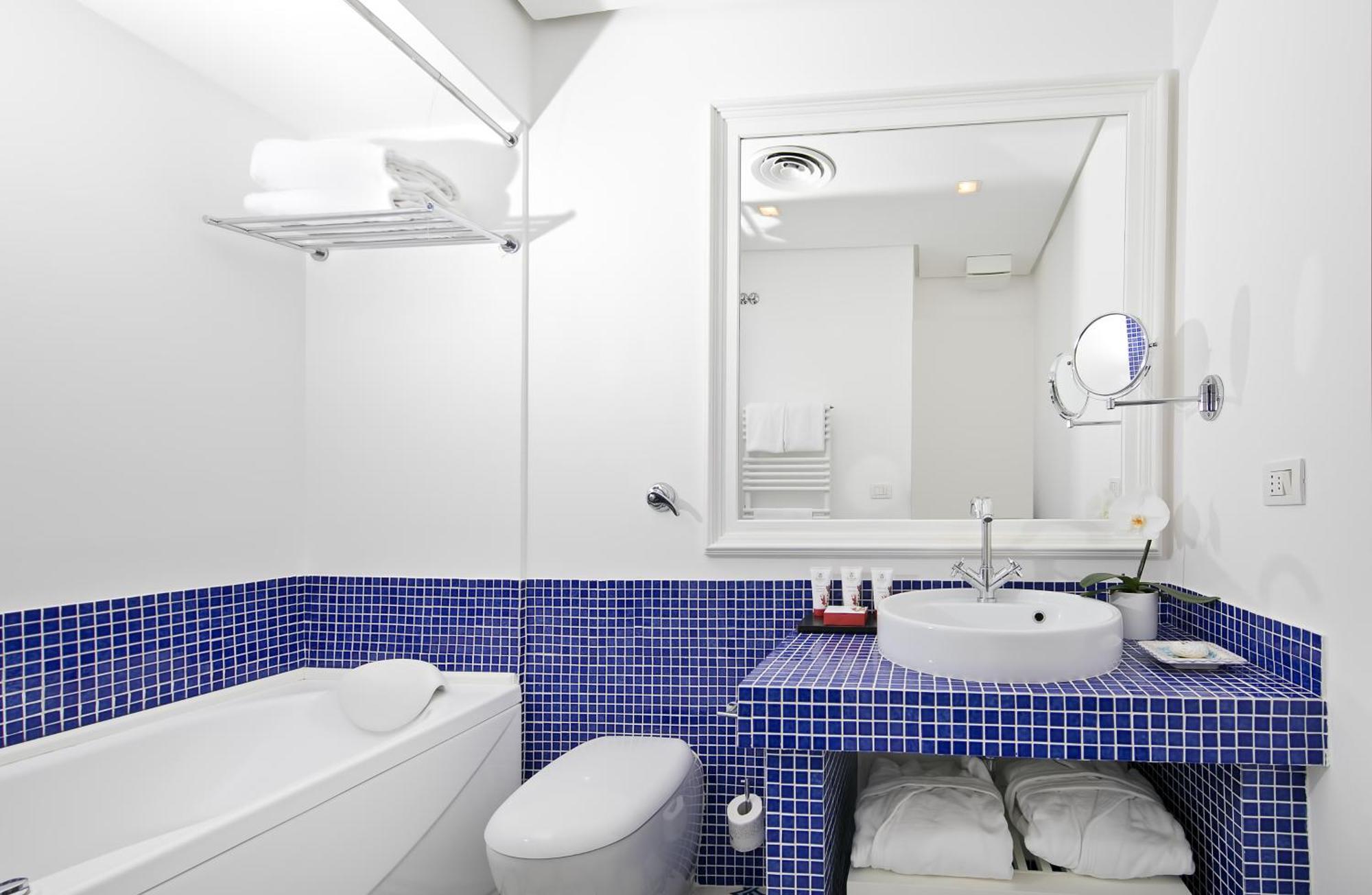 Hotel La Minerva カプリ 部屋 写真